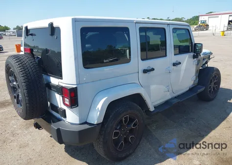 2017 Jeep Wrangler Unlimited Smoky Mountain 4X4 from USA, damaged, VIN 1C4HJWEG2HL677750